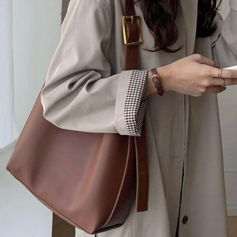 Fiona Everyday Shoulder Bag